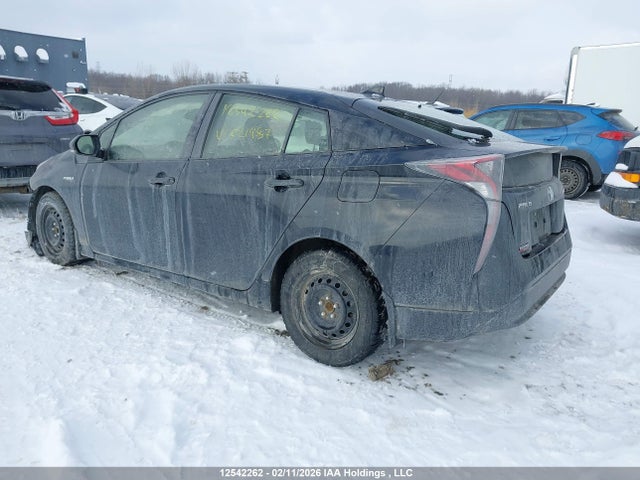 JTDKBRFU9G3021987 Toyota Prius Technology/touring