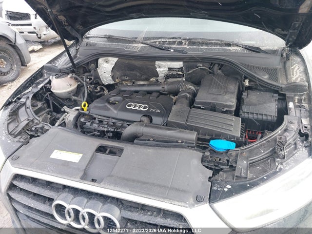 WA1BCCFS4HR001986 Audi Q3 2.0t Komfort