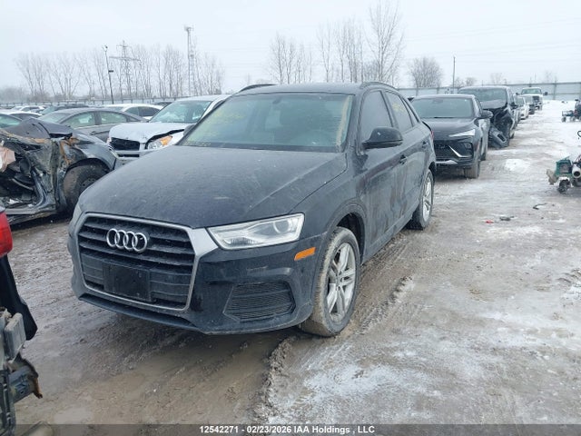 WA1BCCFS4HR001986 Audi Q3 2.0t Komfort
