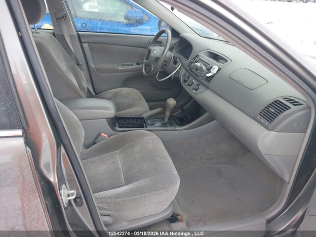 2003 Toyota Camry Le V6/se V6/xle V6 მანქანა იყიდება აუქციონზე, vin: JTDBF32K630119649, აუქციონის ნომერი: 12542274