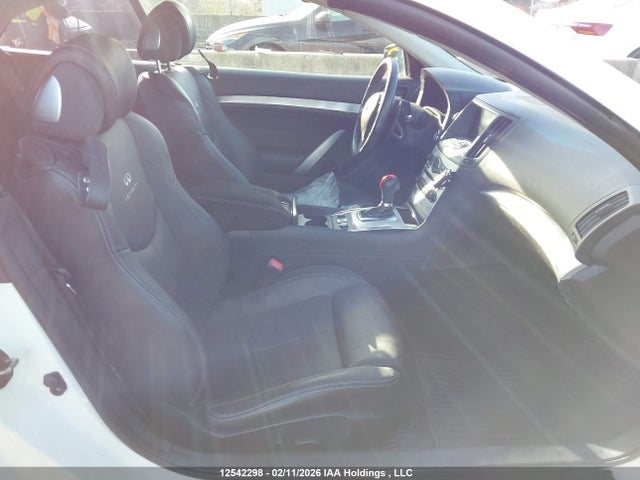 JN1CV6FE0EM902543 Infiniti Q60 Premier Edition/sport