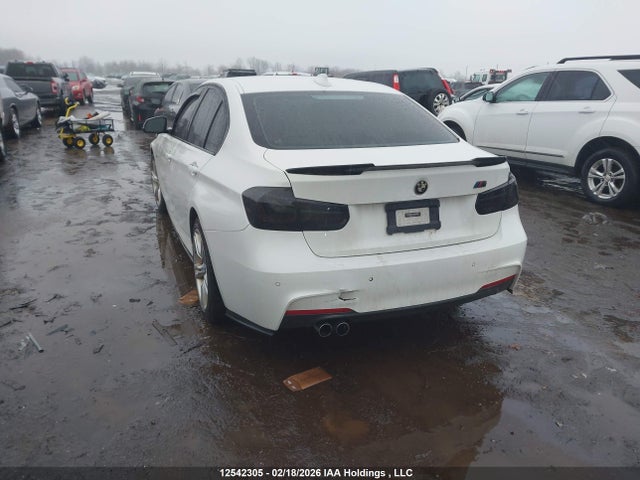 WBA8D9C58JA608117 BMW 330i Xdrive