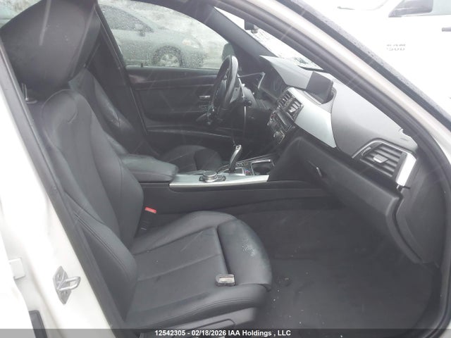 WBA8D9C58JA608117 BMW 330i Xdrive