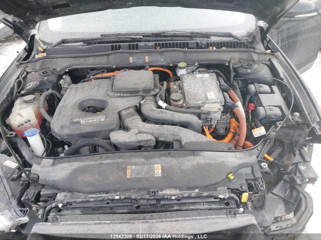 3FA6P0PU9JR282371 Ford Fusion Energi Se Luxury