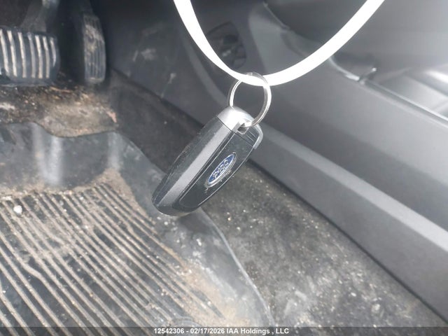 3FA6P0PU9JR282371 Ford Fusion Energi Se Luxury