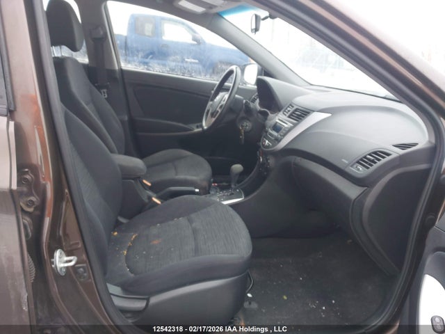 KMHCT5AE7FU198861 Hyundai Accent