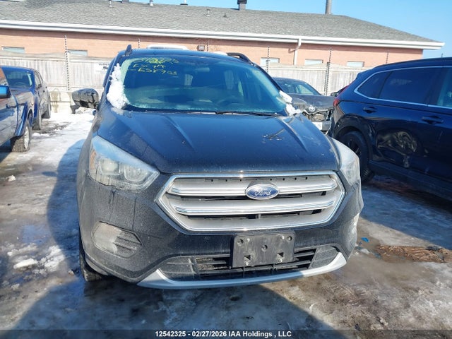 1FMCU9G93HUE58903 Ford ESCAPE SE