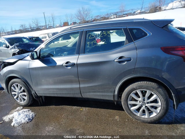 JN1BJ1BW4MW443142 Nissan QASHQAI