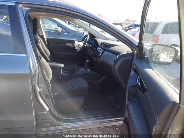 JN1BJ1BW4MW443142 Nissan QASHQAI