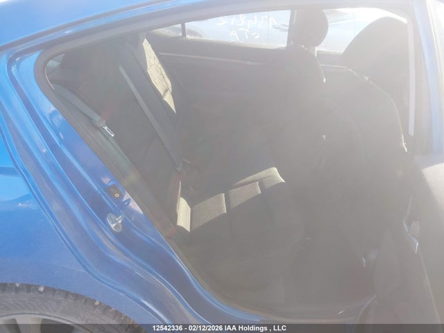 KMHD84LF2HU134252 Hyundai ELANTRA GL