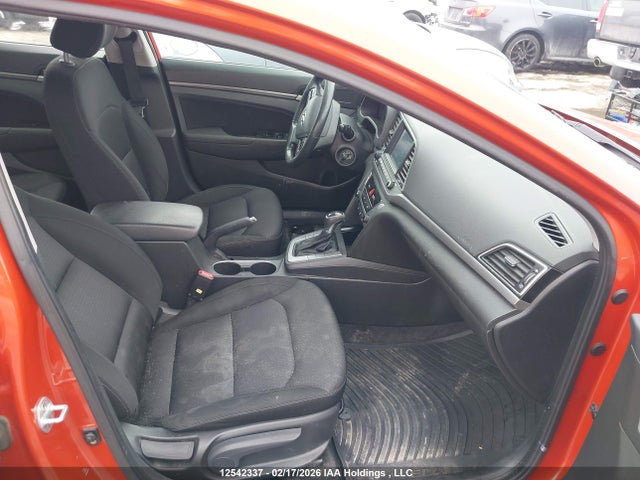 KMHD84LF2HU239955 Hyundai ELANTRA GL