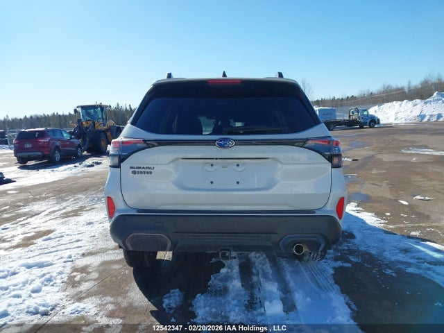 Subaru Forester Limited 2025 JF2SLDRC2SH554702 Image 17