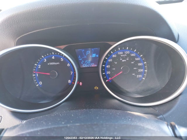 KM8JT3AF1EU894957 Hyundai TUCSON GLS