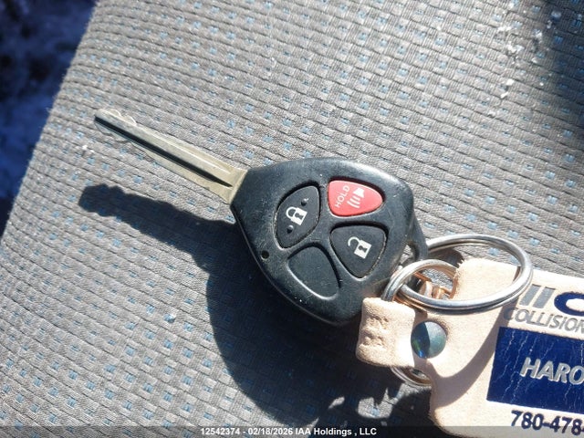 Продаж на аукціоні авто 2010 Toyota Matrix, vin: 2T1KU4EE8AC224990, номер лоту: 12542374