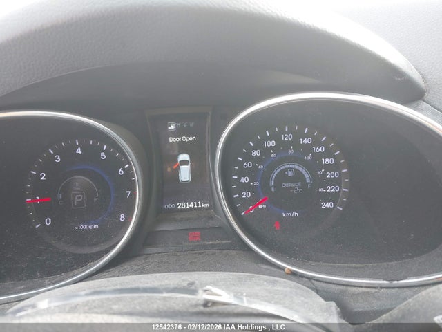 5XYZUDLA6EG145035 Hyundai Santa Fe