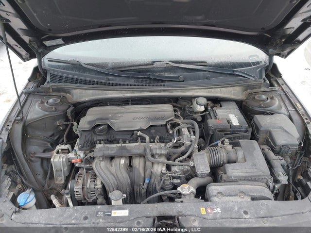 KMHLM4AG6MU170393 Hyundai Elantra