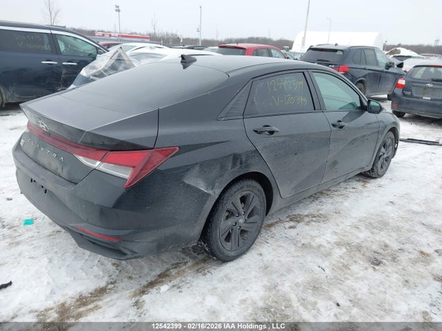 KMHLM4AG6MU170393 Hyundai Elantra