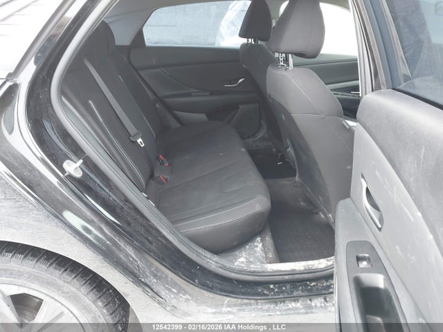 KMHLM4AG6MU170393 Hyundai Elantra