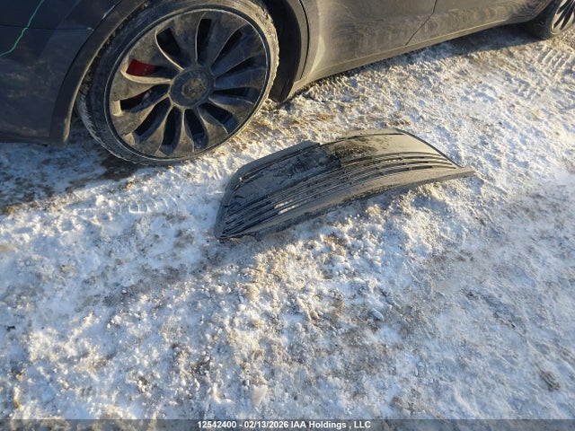 7SAYGDEF5NF390754 Tesla Model Y Performance