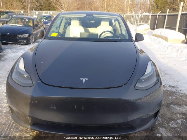 7SAYGDEF5NF390754 Tesla Model Y Performance