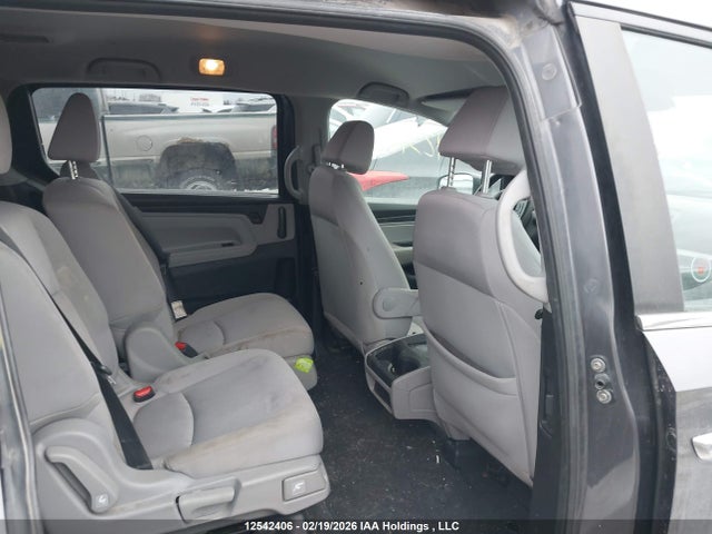 5FNRL6H22JB507850 Honda ODYSSEY LX