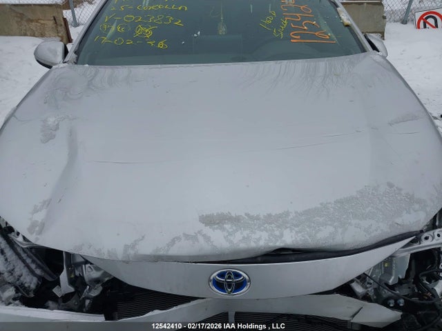 12542410 :رقم المزاد ، JTDBDMHE7S3023832 vin ، 2025 Toyota Corolla Hybrid Xse مزاد بيع
