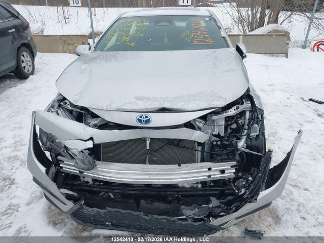 12542410 :رقم المزاد ، JTDBDMHE7S3023832 vin ، 2025 Toyota Corolla Hybrid Xse مزاد بيع