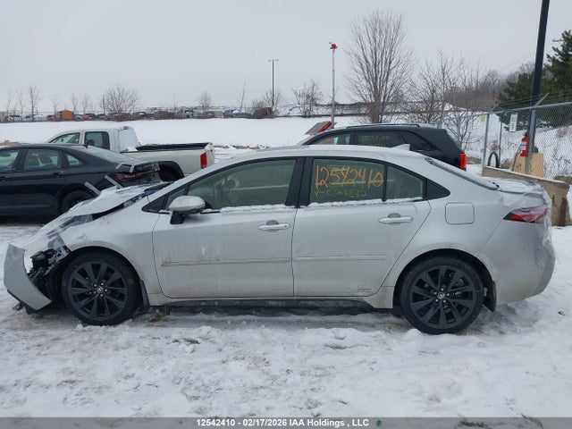 12542410 :رقم المزاد ، JTDBDMHE7S3023832 vin ، 2025 Toyota Corolla Hybrid Xse مزاد بيع