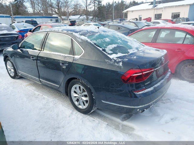 1VWAT7A3XHC082727 Volkswagen PASSAT S