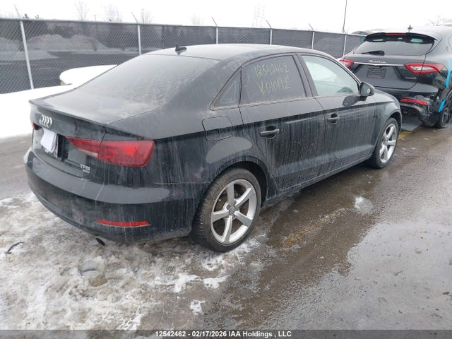 2015 Audi A3 მანქანა იყიდება აუქციონზე, vin: WAUBFRFF7F1010192, აუქციონის ნომერი: 12542462