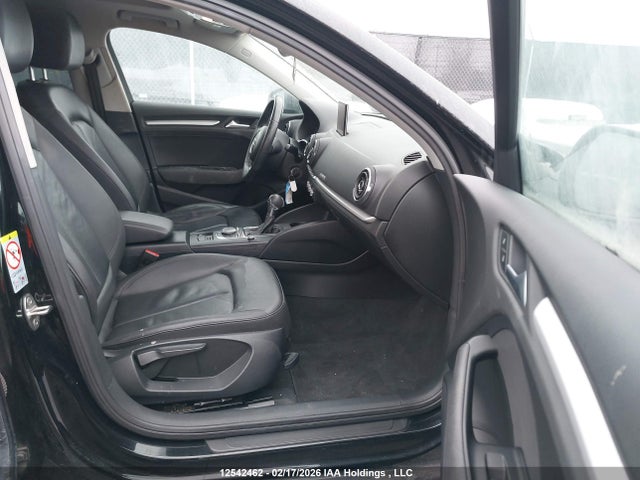 2015 Audi A3 მანქანა იყიდება აუქციონზე, vin: WAUBFRFF7F1010192, აუქციონის ნომერი: 12542462