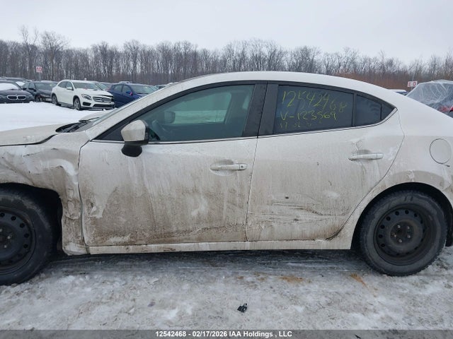3MZBM1V78EM123569 Mazda 3 TOURING