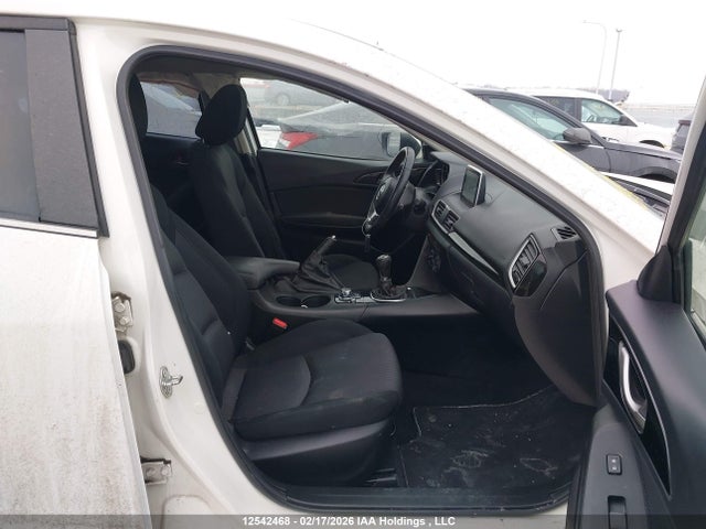 3MZBM1V78EM123569 Mazda 3 TOURING