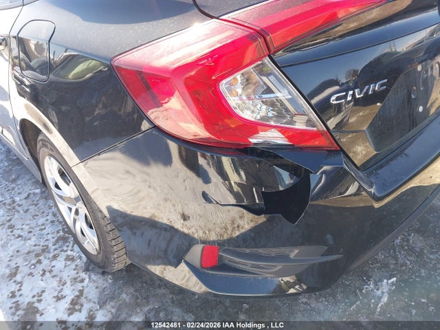 Honda Civic Lx 2018 2HGFC2F56JH014709 Image 17
