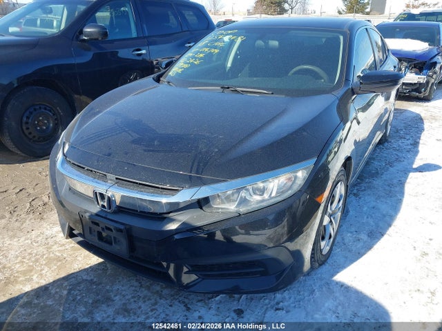 Honda Civic Lx 2018 2HGFC2F56JH014709 Image 2