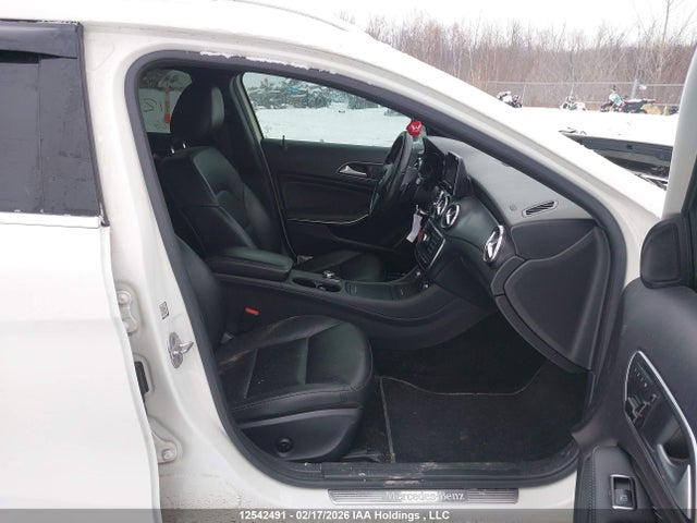 WDCTG4GB0FJ112186 Mercedes-Benz Gla 250 4matic
