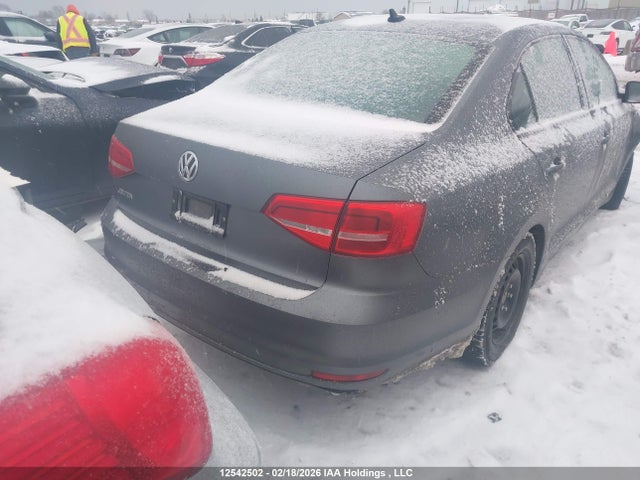3VW1K7AJ7FM291095 Volkswagen Jetta
