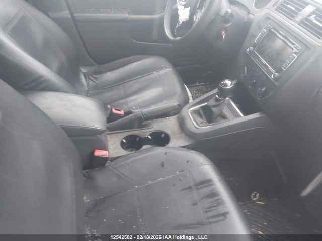 3VW1K7AJ7FM291095 Volkswagen Jetta