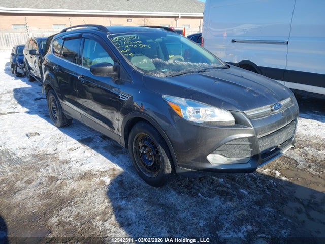 1FMCU9G99FUA96346 Ford ESCAPE SE