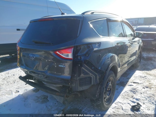 1FMCU9G99FUA96346 Ford ESCAPE SE
