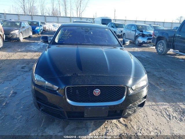 SAJAK4FX0JCP38747 Jaguar Xe 25t Prestige