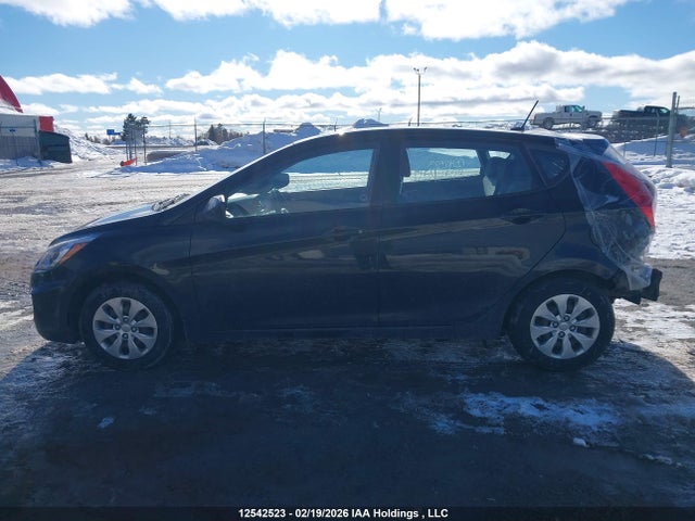 KMHCT5AE9HU366499 Hyundai ACCENT SE