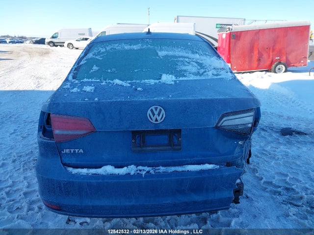 12542532 :رقم المزاد ، 3VW2B7AJ0HM356098 vin ، 2017 Volkswagen Jetta S مزاد بيع