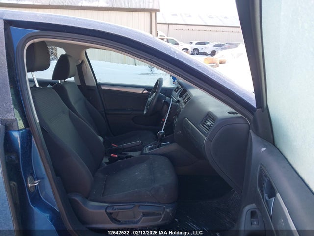 12542532 :رقم المزاد ، 3VW2B7AJ0HM356098 vin ، 2017 Volkswagen Jetta S مزاد بيع