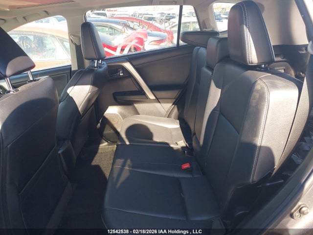 2T3DFREV5FW298073 Toyota Rav4 Limited