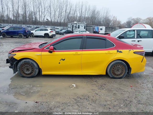 4T1B21HK9MU015461 Toyota Camry Xle/se
