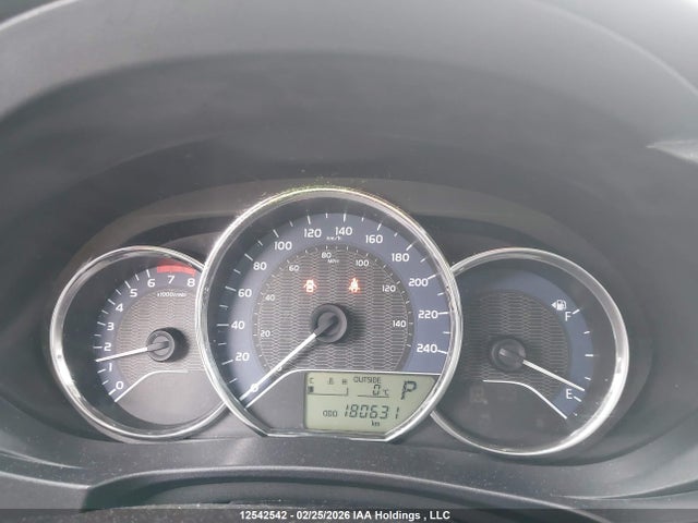 2T1BURHE5GC711033 Toyota COROLLA LE