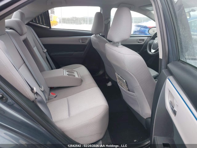 2T1BURHE5GC711033 Toyota COROLLA LE