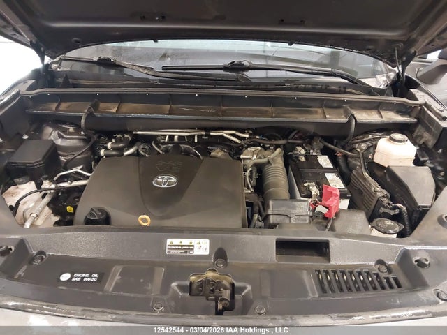 5TDLZRBH1MS154083 Toyota Highlander Xse