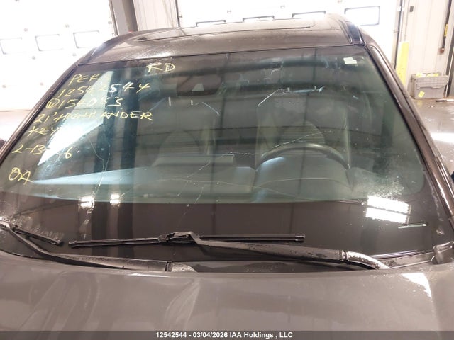 5TDLZRBH1MS154083 Toyota Highlander Xse